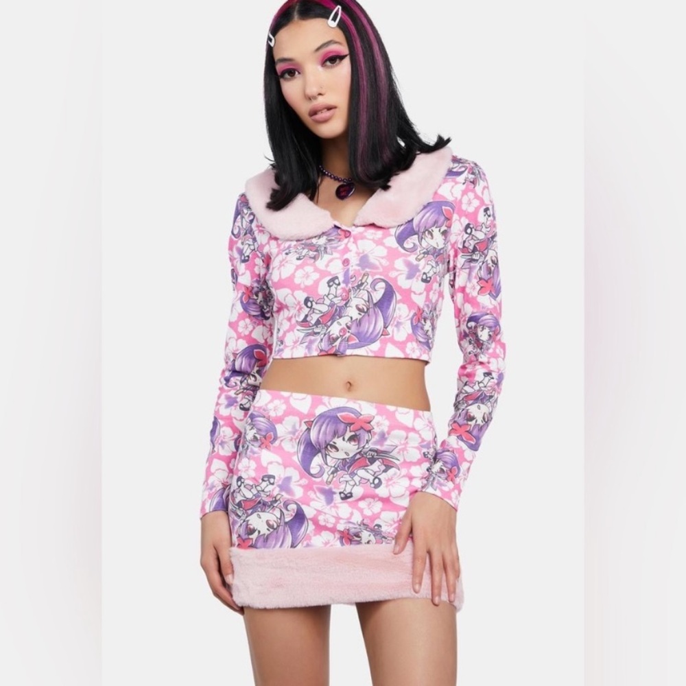 NGOrder fur trim crop top. NWT